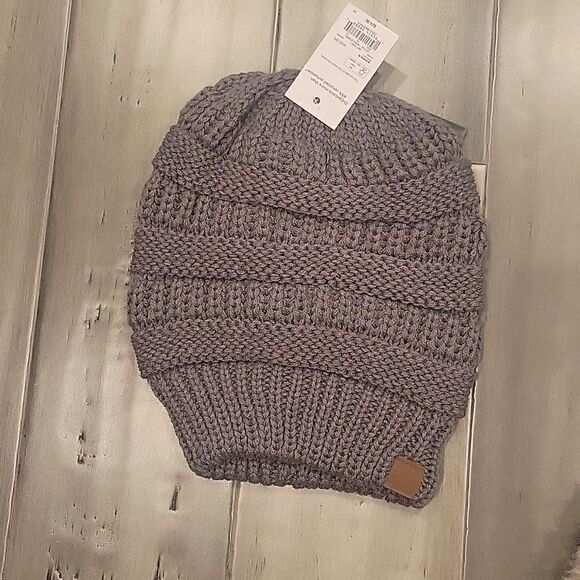 SONOMA woman's hat  - Picture 1 of 2
